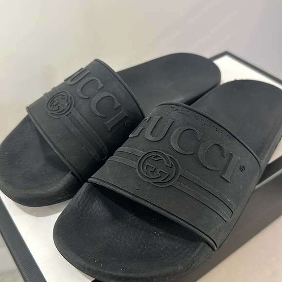 Gucci slides - Picture 3 of 3